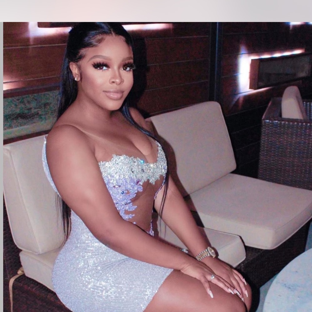 Sparkling Silver Sequin Dress EVELYN MODA